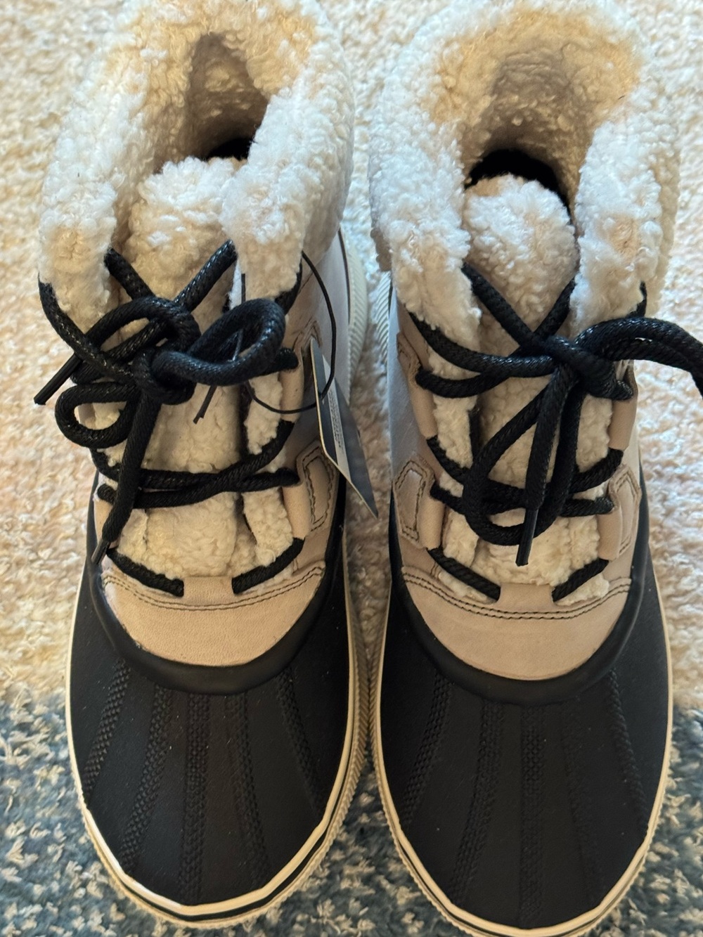 NEW Sorel Out N About IV Chillz Waterproof Boots in Taupe - Picture 6 of 11